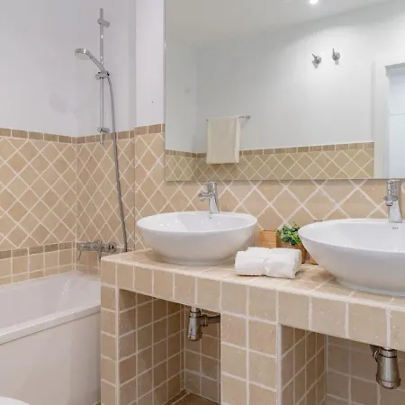 Ultimate - Terrace With Pool View Near Golf & - Sunset Golf Apartment Estepona
