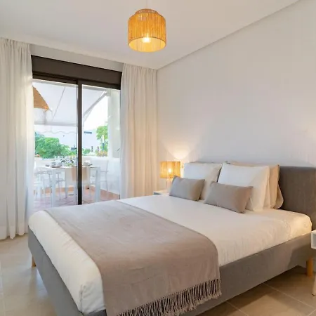 Ultimate - Terrace With Pool View Near Golf & - Sunset Golf Apartment